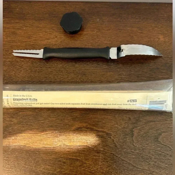 THE PAMPERED CHEF Grapefruit Knife #1265 Vintage Very Sharp Made in The USA EUC - Picture 4 of 5